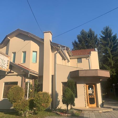 Garni Hotel Vir Vrnjačka Banja Extérieur photo