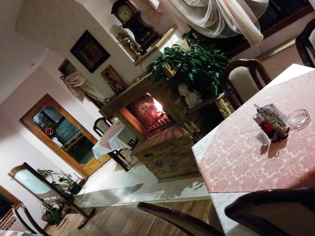 Garni Hotel Vir Vrnjačka Banja Extérieur photo